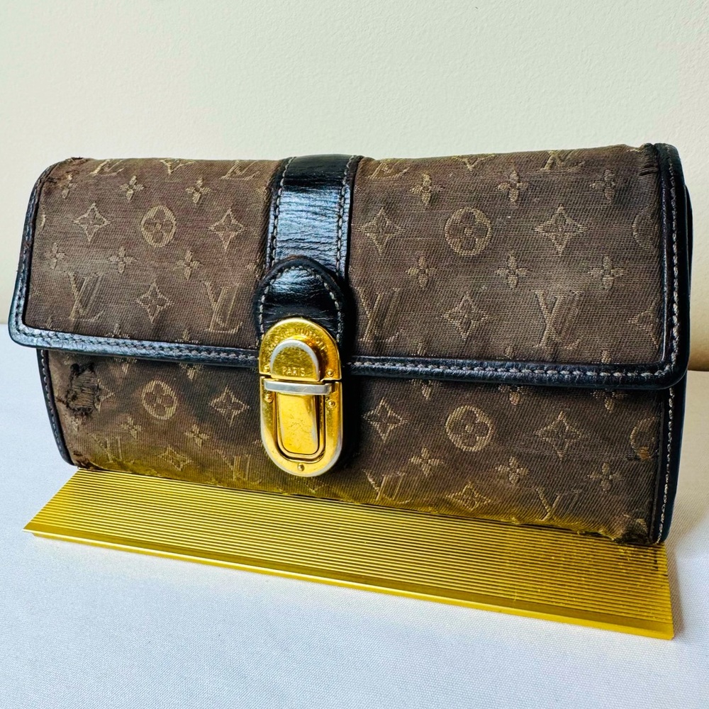 LOUIS VUITTON WALLET SARAH IDYLLE